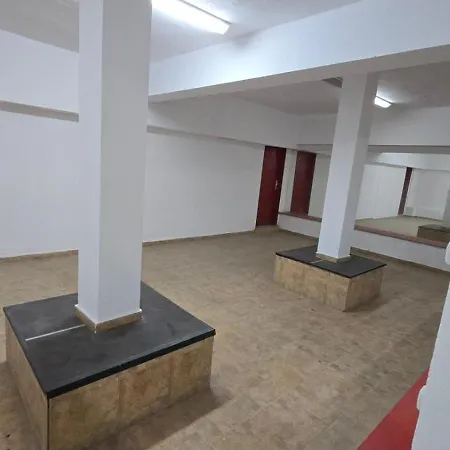 Empty Hall Space With Kitchen Bar & 2 Bathrooms - No Beds, No Bedrooms, No Hot Water, Not Suitable For Living Campeggio