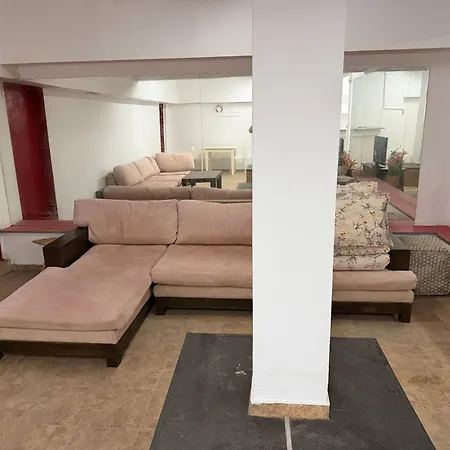 Party Hall Large Open Space With Couch - No Beds, No Bedrooms, No Water, No Shower, No Wc, No Ac, Not A Sleeping * Казанлък