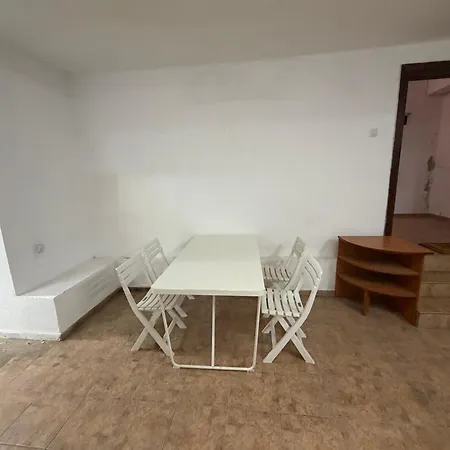 Party Hall Large Open Space With Couch - No Beds, No Bedrooms, No Water, No Shower, No Wc, No Ac, Not A Sleeping